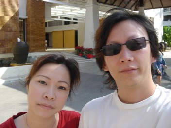 普吉島度假碰上大海嘯 張惠民搶獨家 偕未婚夫逃難兼採訪
