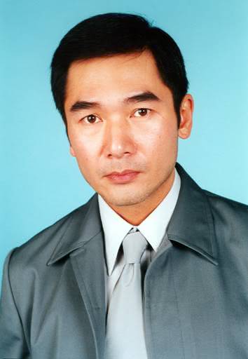 《爭分奪秒》黑白兩道 警匪鬥智 宛如電視版「無間道」