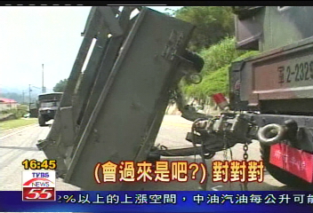 悍馬車翻覆 陸軍542旅4人傷