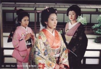 女人戰爭風起雲湧 兇狠程度更甚男性