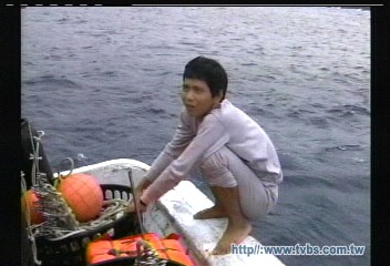 海上嗯嗯罰30萬! 漁民笑「黃金」真貴