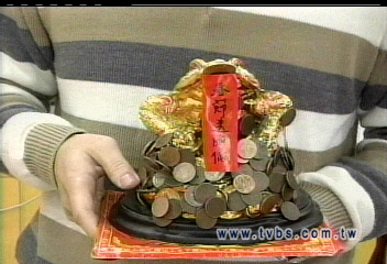 彩券營業王　連中5頭彩　業績居冠