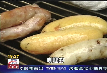 【新聞念真情】要過自己的人生 清大碩士的香腸攤