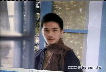 「頑石劇團新銳導演」墜樓 5月底過世