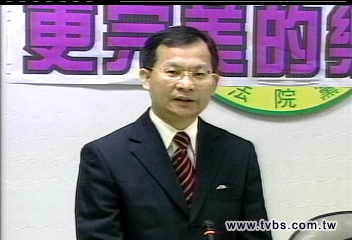 退選立委初選　黃劍輝禮讓林淑芬