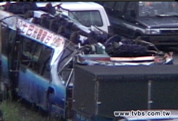 遊覽墜谷/煞車失靈? 8死車禍指向人為疏失