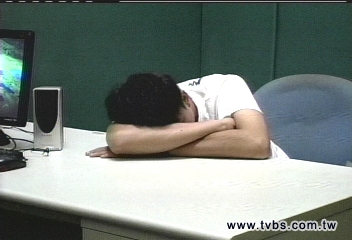 不養家還負債　17歲少年憤而弒父