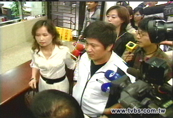 胡瓜留守　手上3節目險開天窗
