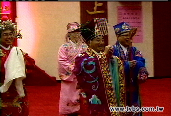 擁王派反撲！　南部基層挺王選總統