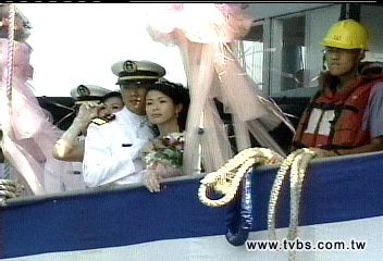 軍官愛的宣言：天兵老婆　我愛你～