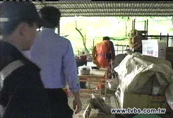 爆竹大火/狡兔三窟 爆竹廠老闆另有囤積廠