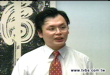 模範警察為上警大 虛報187嘉獎