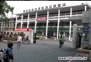 校園痢疾/12年最大規模疑 上百學童染痢疾