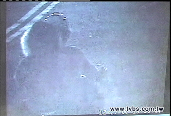 最後身影！兇嫌騎車載女友奔山區