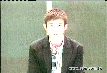 冠希慾照/港媒:謝霆鋒遇陳冠希揮拳相向