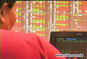 強震撼 太平洋百貨、亞泥今再停工