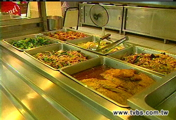 外食費漲18年新高　響應帶便當