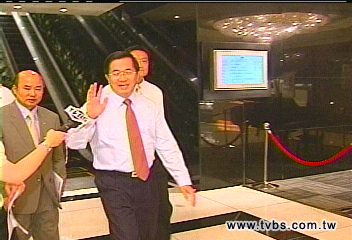北市主委　拱扁拔劍再戰2012年
