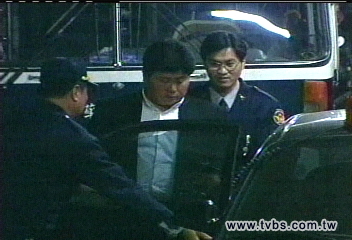 顏清標曾入獄　苦讀莎翁、資治通鑑