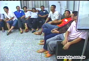帶家鄉貨來台打工　陸漁工被扣留
