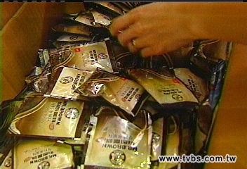 金車8產品民眾急退貨　客服癱瘓