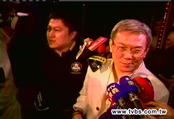 恐嚇定宇/恐嚇疑雲! 黃、王兩人說法兜不攏