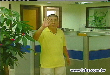 恐嚇定宇／黃如意胞弟被約談　駁王定宇說法