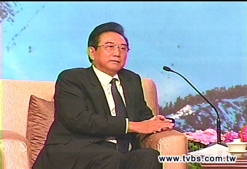 沒稱謂！　陳見賴：很高興見到「您」