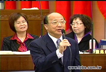 來這裡花！　中市議員推消費抵用券