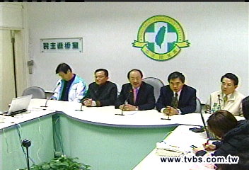 郭冠英免職不夠？　綠要蘇俊賓下台