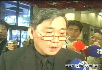 「保護大房權益」 王文洋跨海查父產
