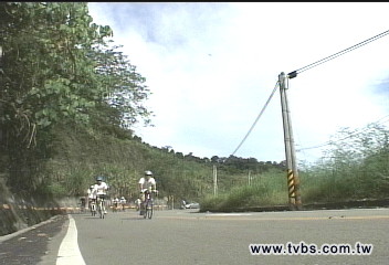 只要上網幫宣傳　免費招待單車環島