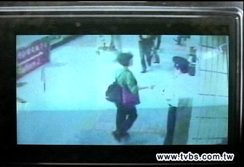 婦人禮佛橫死 頭肩5刀傷疑遭劫