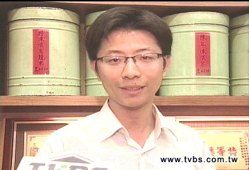合照惹塵埃! 豐原茶商「沒賣故宮茶」