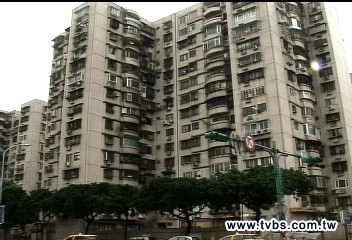 防黑道圍標法拍屋 法院動員蒐證
