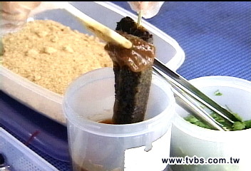 「全球第一怪食」　宅神替豬血糕雪恥