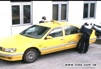 假運將搶車押人取款 作案車尋獲