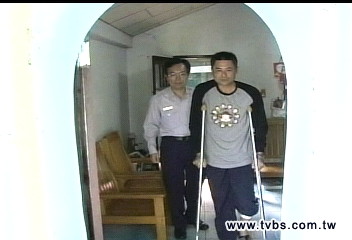 遭匪衝撞警　風災曾英勇救父子