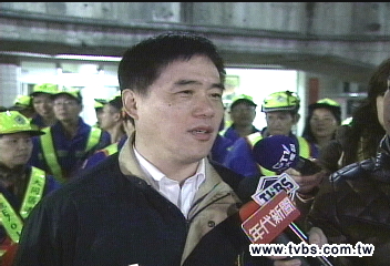 年節症候群　郝拜年手握太多舊傷發