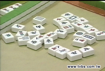 摸八圈High過頭　男子打麻將突癲癇