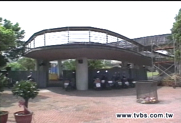 昔獲台灣建築獎 今竟成蚊子公園