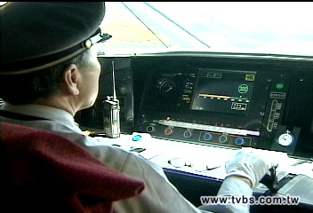 恐怖13分鐘！高鐵司機昏睡　飆295公里