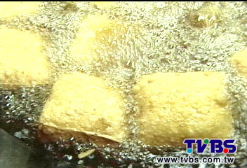臭豆腐、水餃、春捲　票選小吃尬人氣