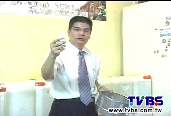 「飲料有蟲」　爆料女子涉勒索被起訴