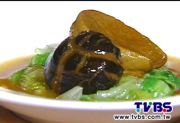 元旦飯店折扣戰! 百元鮑魚PK買一送一