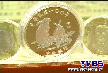 純銀貴！　兔套幣漲1成5「肥滋滋」亮相