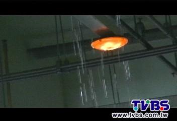 〈獨家〉遜！桃園機場又漏水　修復要等過完年