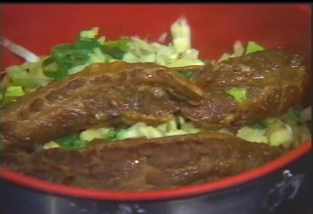 牛肉大塊麵很Q 眷村「牛排麵」HOT