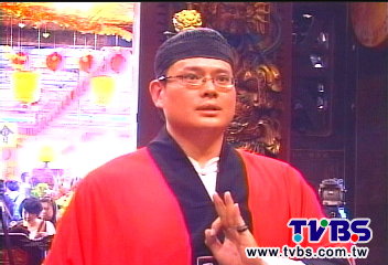 道士也要「高學歷」！起薪3萬　大二生卡位