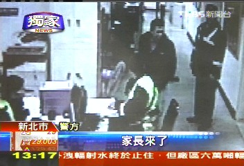 〈獨家〉驚!6歲童追狗迷路 單車流浪9小時